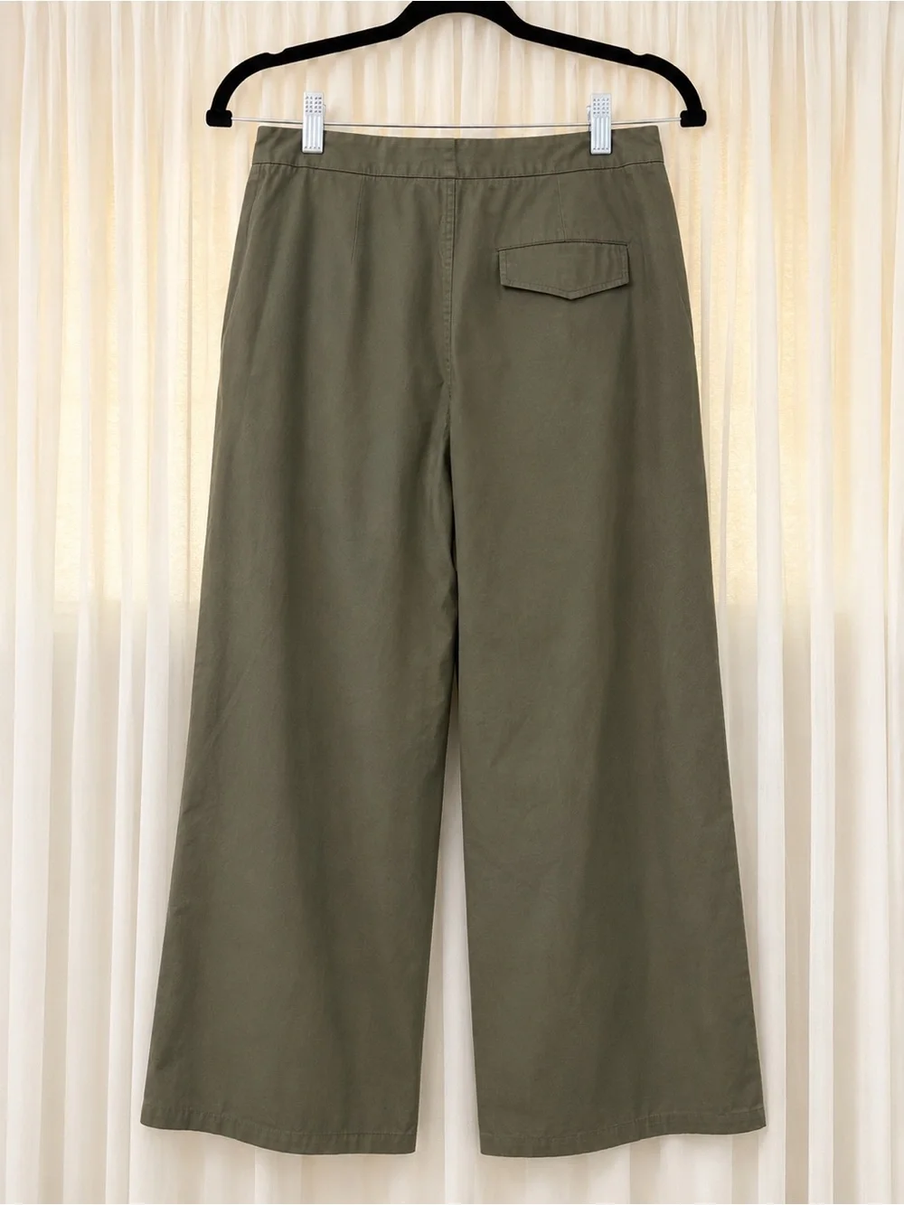 Ann Taylor Olive Green Wide-Leg Chinos